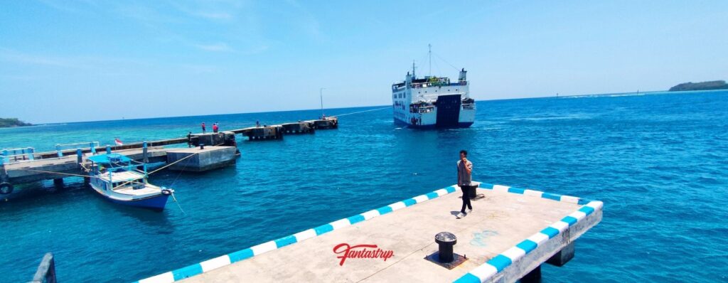 Pelabuhan Utama Karimunjawa