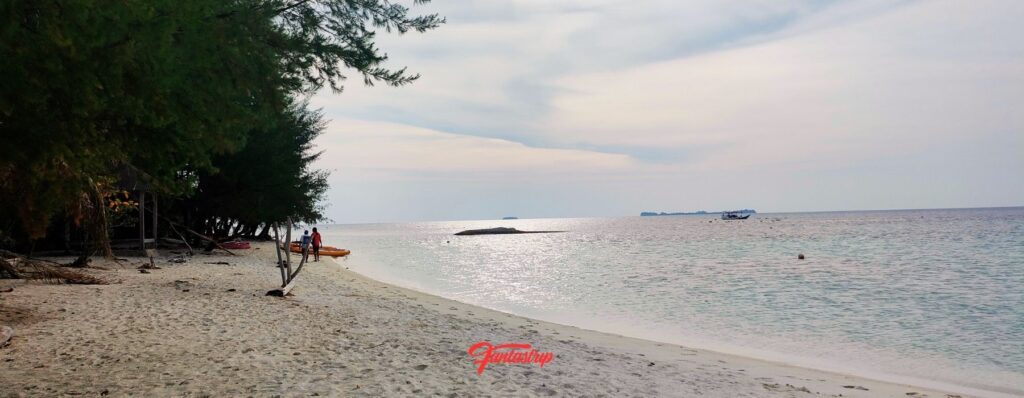 Pulau Menjangan Besar