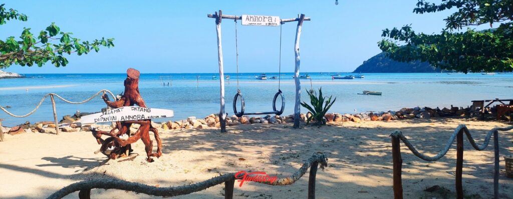 Pantai Annora