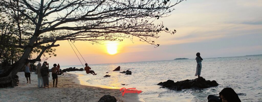 Pantai Tanjung Gelam