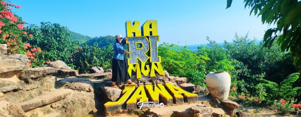 Bukit Love